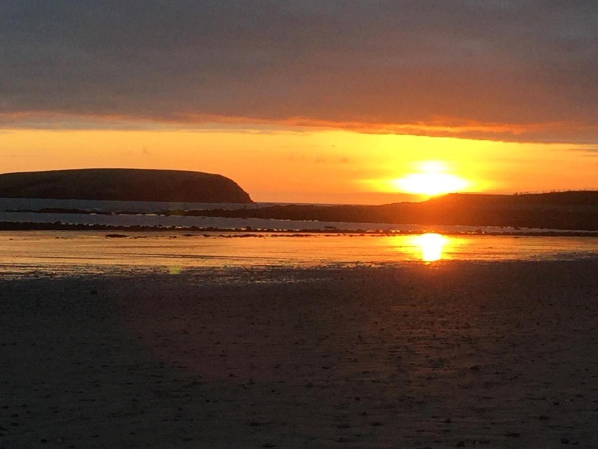 Creevagh Apartment Keel  Bagian luar foto