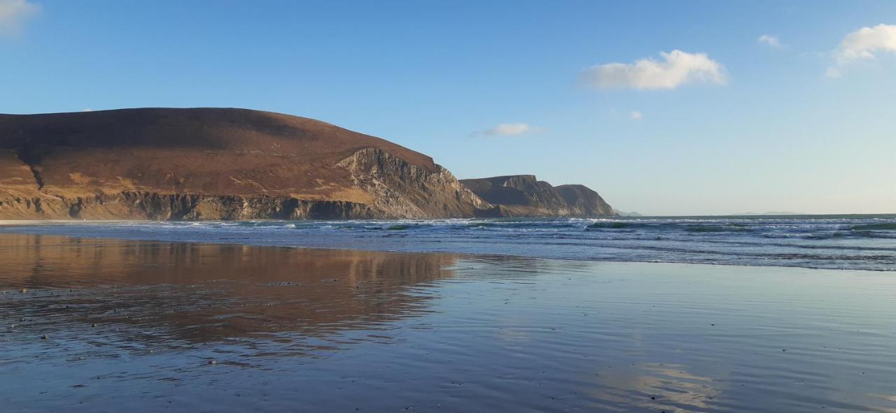 Creevagh Apartment Keel  Bagian luar foto