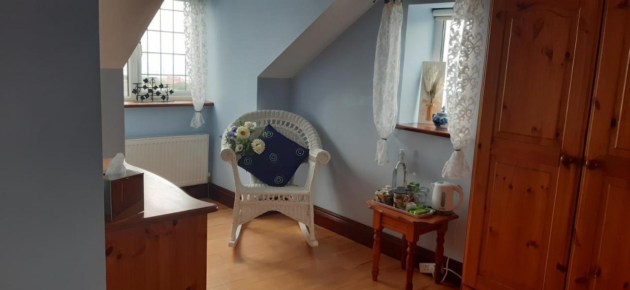 Creevagh Apartment Keel  Bagian luar foto