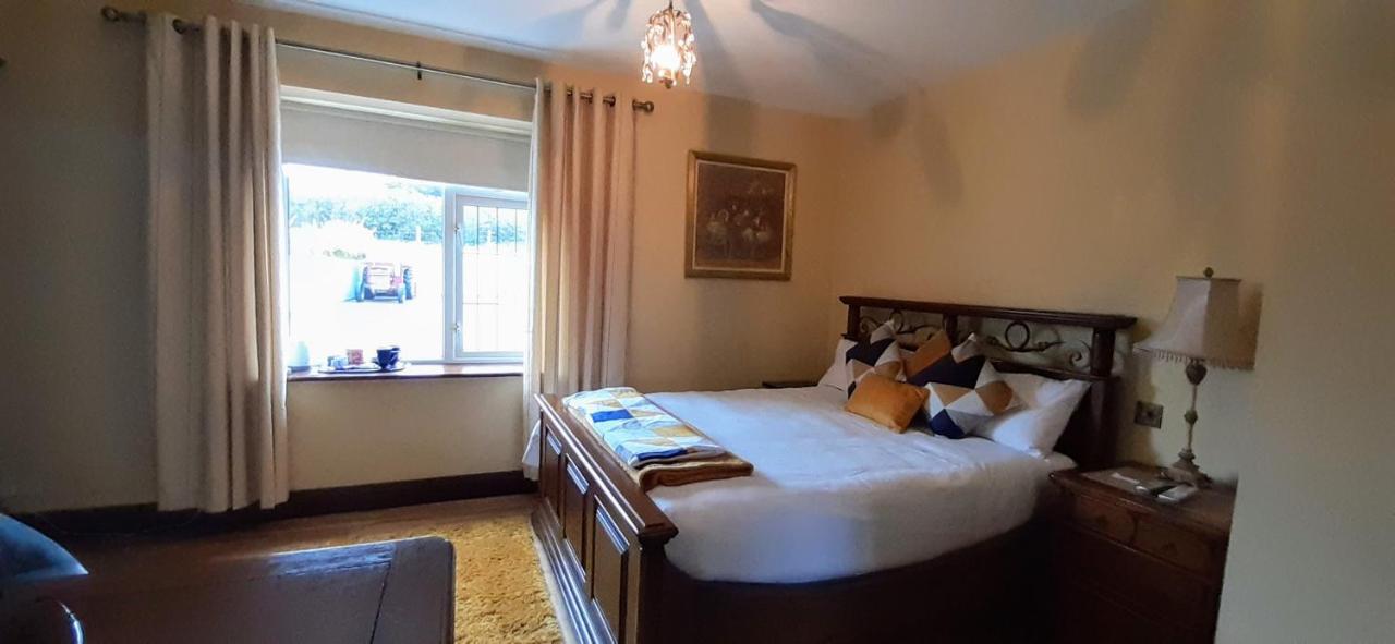 Creevagh Apartment Keel  Bagian luar foto