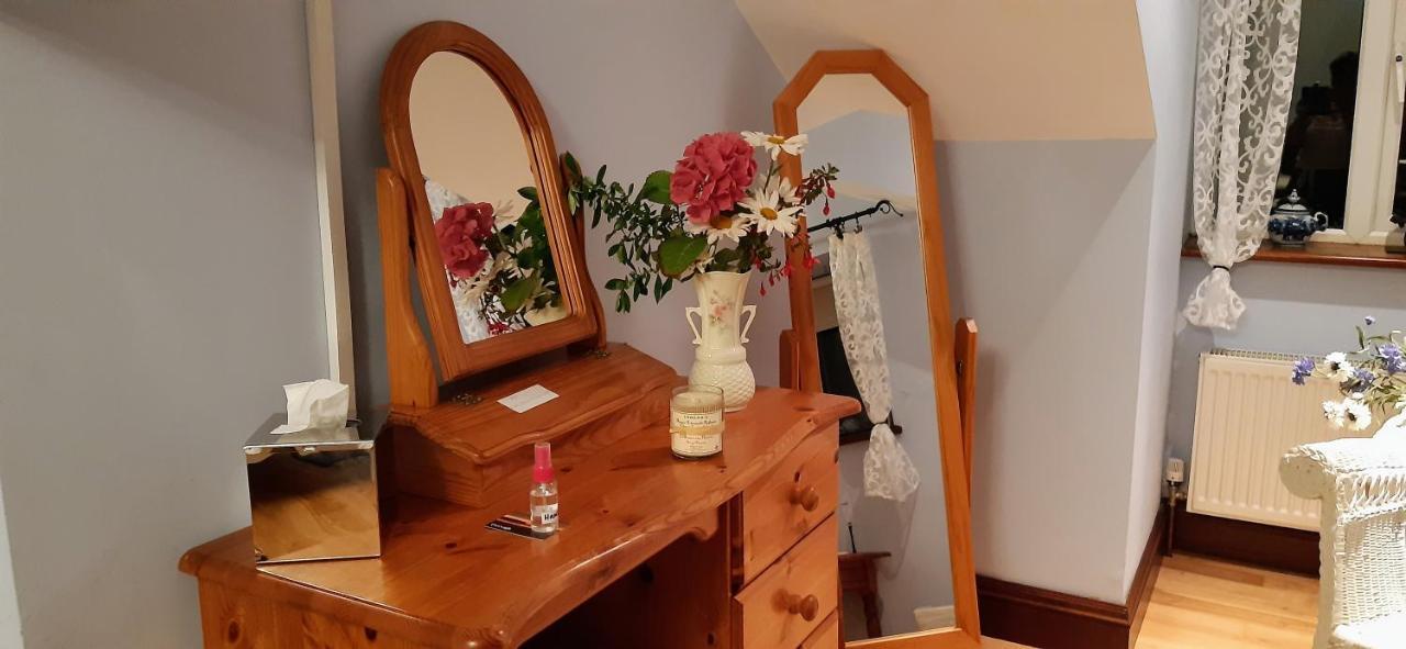 Creevagh Apartment Keel  Bagian luar foto
