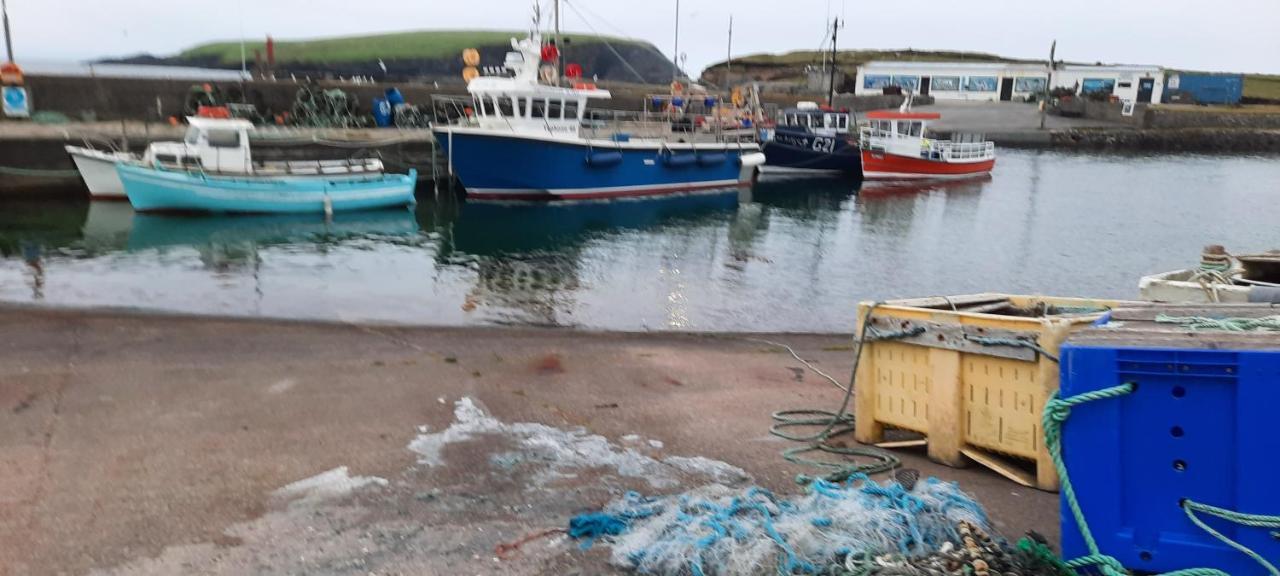 Creevagh Apartment Keel  Bagian luar foto
