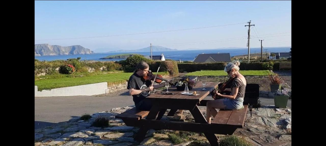 Creevagh Apartment Keel  Bagian luar foto