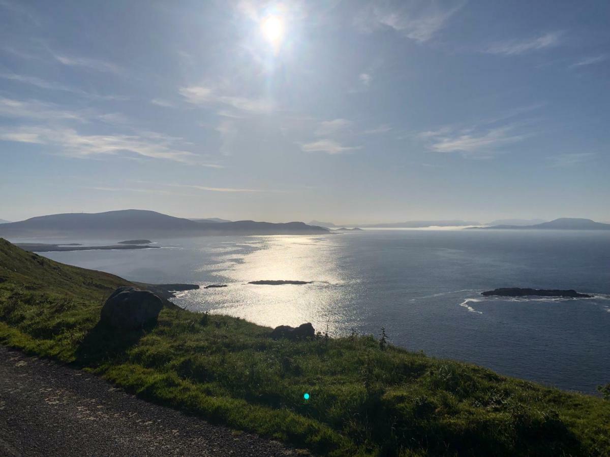 Creevagh Apartment Keel  Bagian luar foto